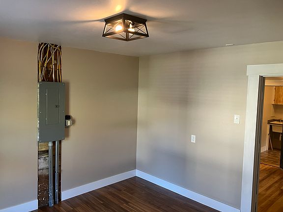5th image of 38 West St #1