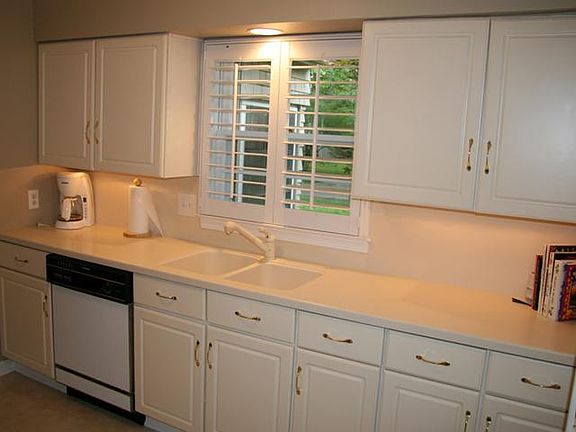 4th image of 5718 N Haverford Ave