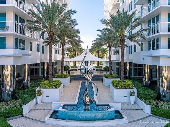 3rd image of 2831 N Ocean Boulevard #PH06