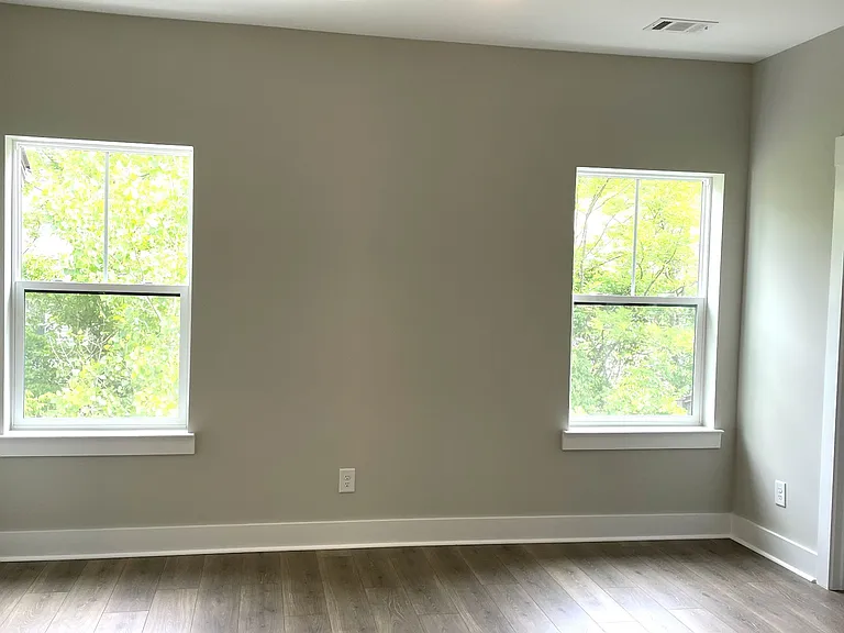 224 Stonecrest Cir — Photo 12
