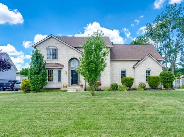 3830 Abbe Rd, Sheffield Village, OH 44054