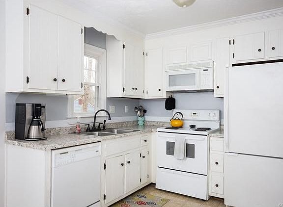 5th image of 417 Keithwood Ct