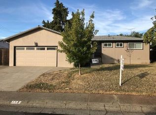 113 Briarcliff Dr, Folsom, CA 95630