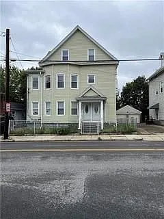 397 Pawtucket Ave #2 — Photo 1