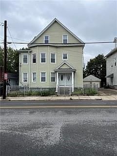 1st image of 397 Pawtucket Ave Floor 2