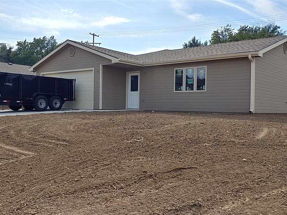 4th image of 106 Allen Hill Dr