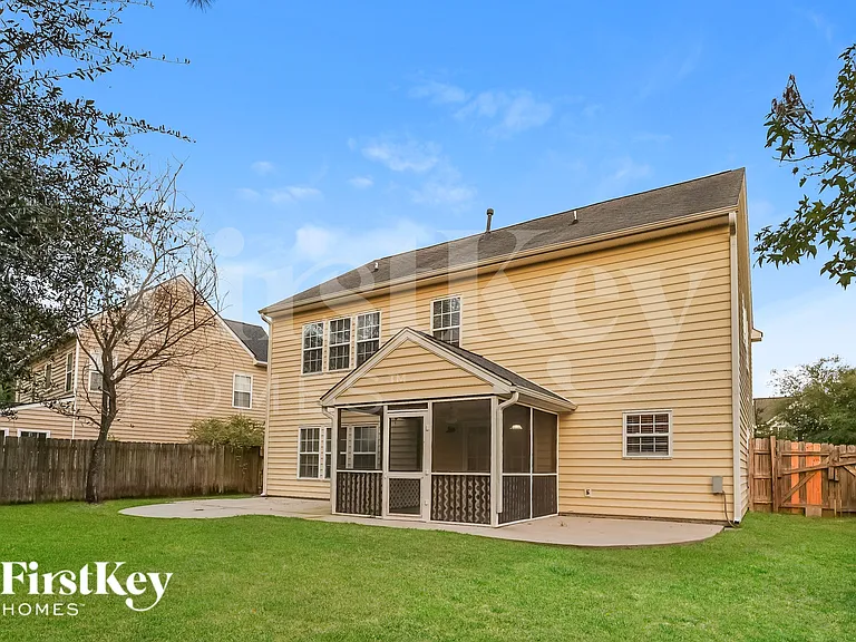 5265 Stonewall Dr — Photo 14