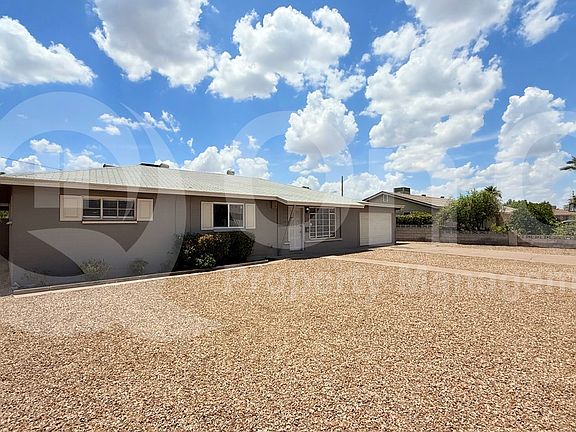 3rd image of 2131 W Luke Ave