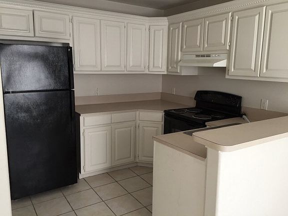 3rd image of 2405 N Minnesota Ave APT B