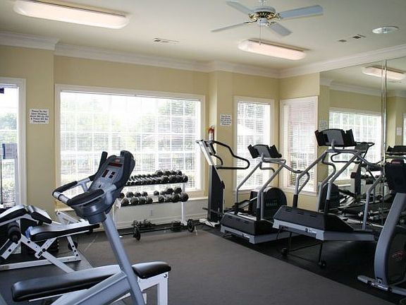 2nd image of 19707 Turnberry Way APT 9H