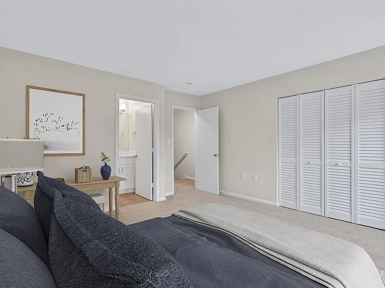 Willow Bend Townhomes — Photo 14
