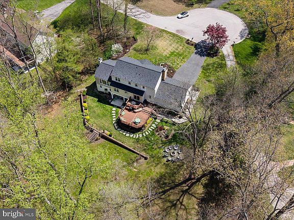 3rd image of 10718 Moosberger Ct