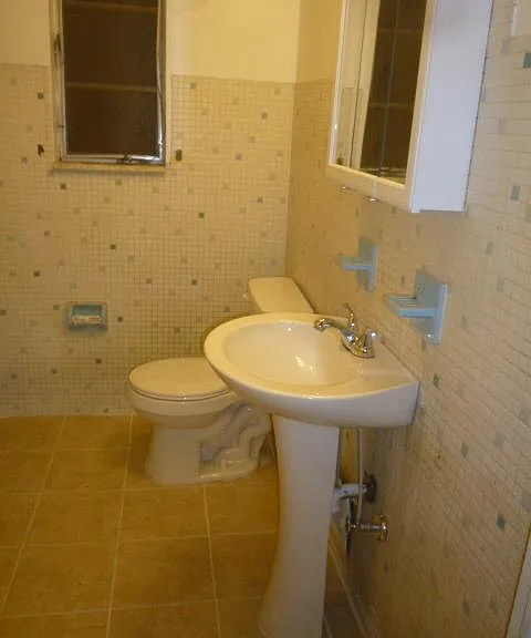 407 W Elizabeth St — Photo 5