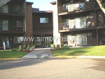 1st image of 3440 Golfview Dr Unit 225