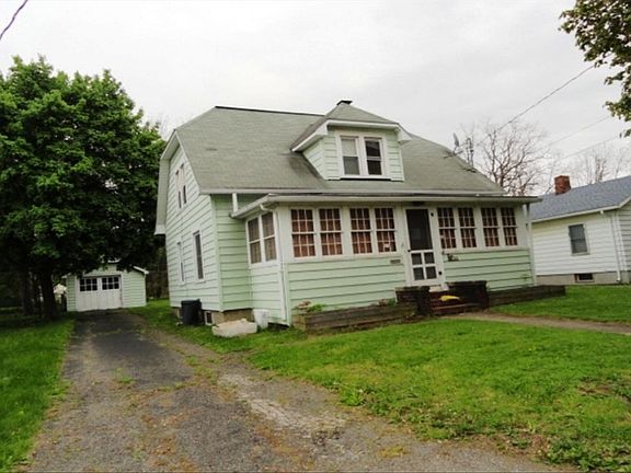 2nd image of 819 South Ave