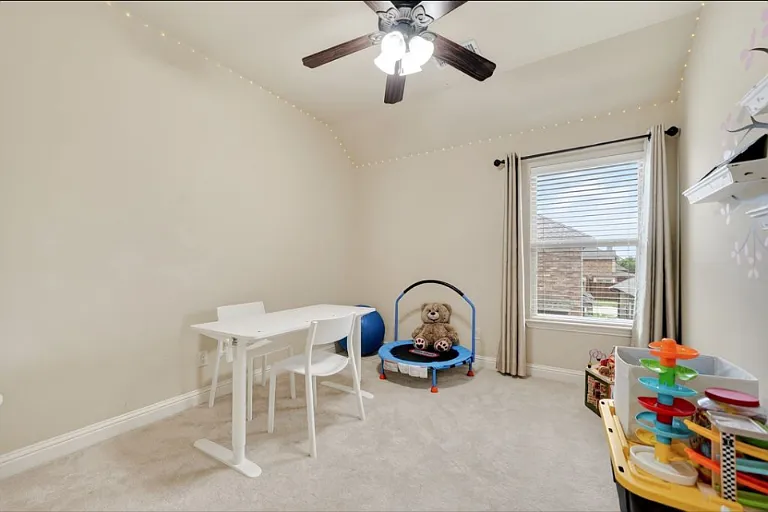 1104 Brendan Dr — Photo 27