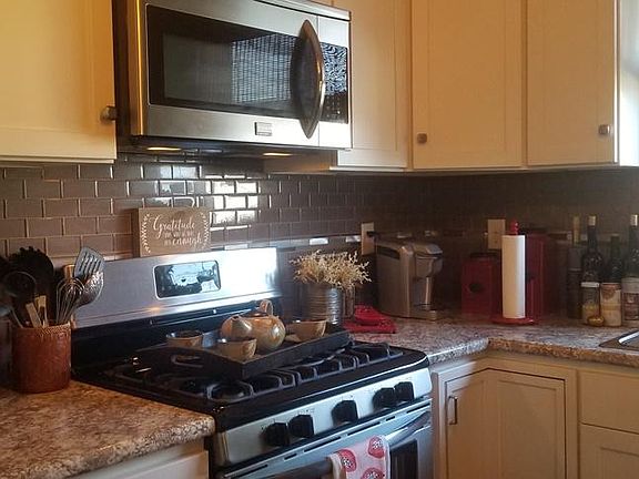 5th image of 2731 S 8th St