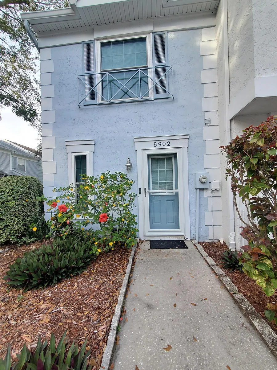 Building Photo - 5902 Stratton Park Dr