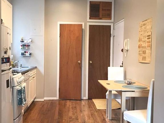 4th image of 1229 1st Ave APT 19
