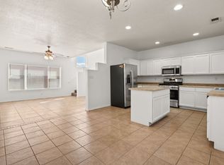 Broadway, Albuquerque, NM 87102