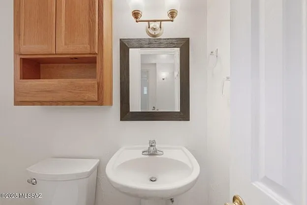 1308 E Spring St — Photo 20