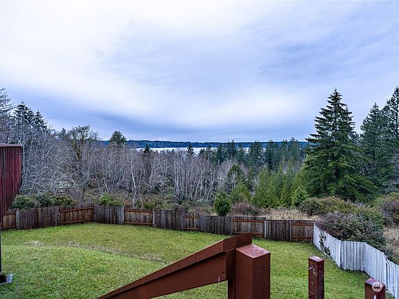 2nd image of 1202 E Madrona Boulevard NW
