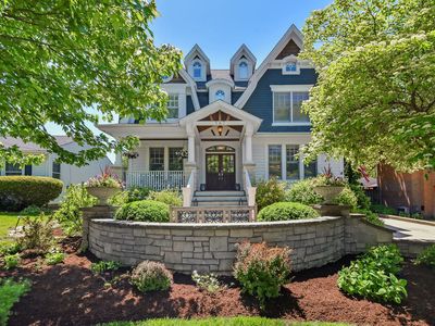 567 Phillips Ave, Glen Ellyn, IL, 60137