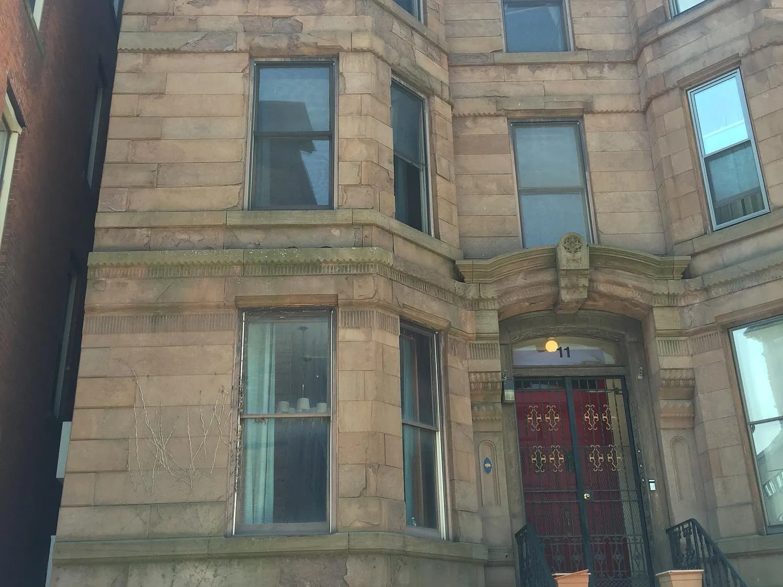 2 bed, 1000 sqft, $1,995 — Photo 3