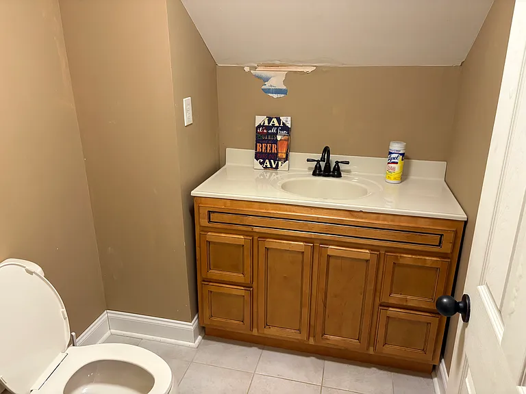 1337 Oak St SW — Photo 17