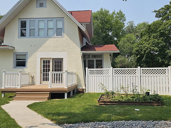 4th image of 1734 King St