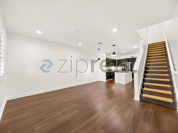 5th image of 156 Hass Ln