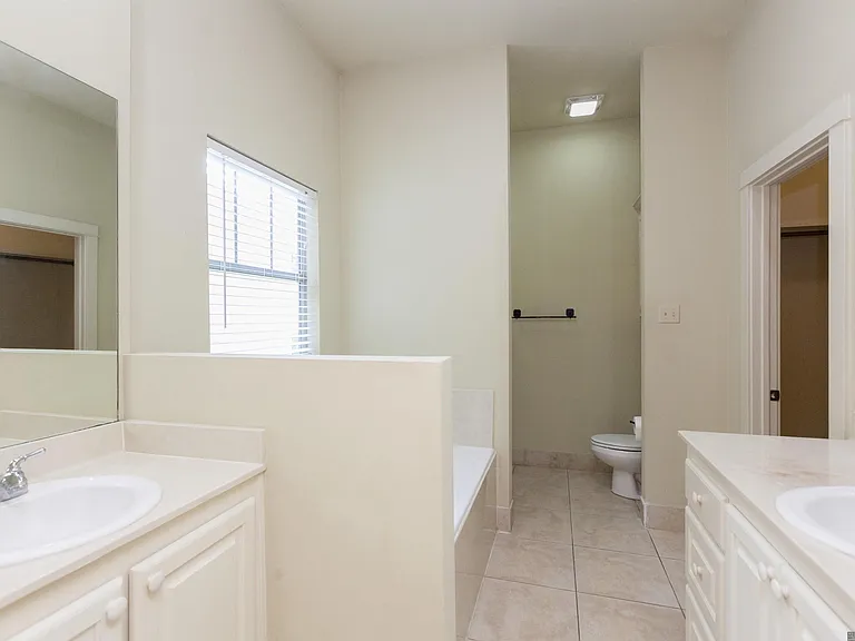 9319 Boone Dr — Photo 13