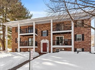 2 Walker Rd APT 4, North Andover, MA 01845