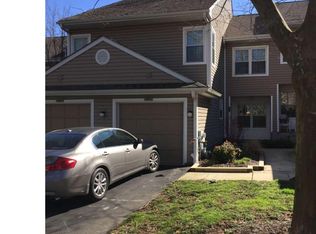 377 Radford Ct, Glen Mills, PA 19342