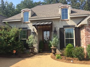 111 Sawgrass Rd, Starkville, MS 39759