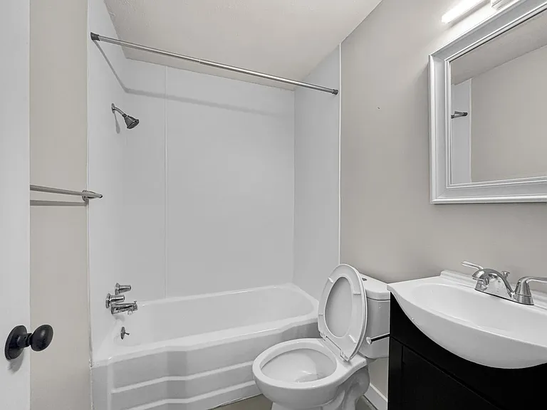 2100 Dawson Ave NE — Photo 7