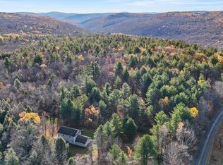 60 Middlefield Rd, Washington, MA 01223