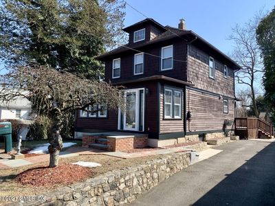 70 Weed Hill Ave, Stamford, CT, 06907