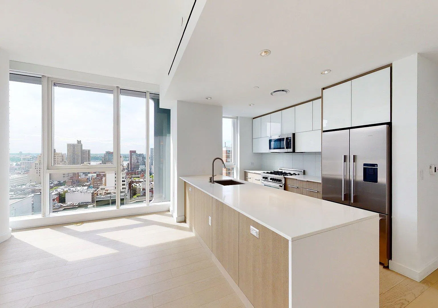 242 West 53rd Street — Photo 3