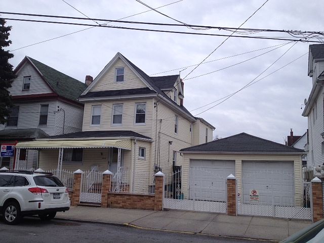 1st image of 10504 131st St