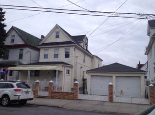 10504 131st St, South Richmond Hill, NY 11419