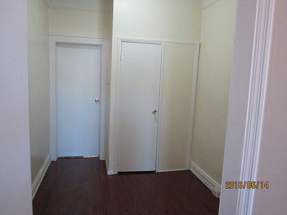 3rd image of 2304 Atlantic Ave APT 4R