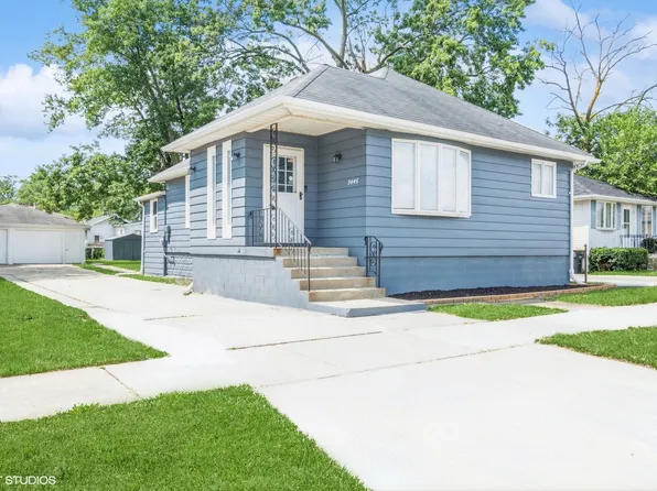 3445 Adams St, Lansing, IL 60438