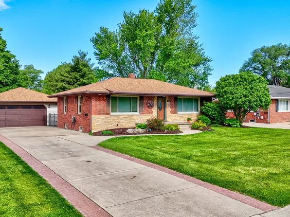 1624 S Bloomington St, Streator, IL 61364