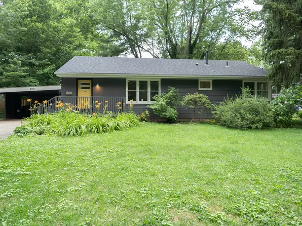 2011 S Vine St, Urbana, IL 61801