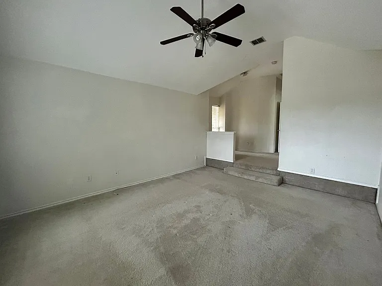 7154 Tularosa Ct — Photo 17
