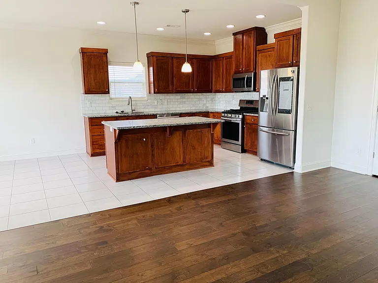 4400 Nativestone St — Photo 4