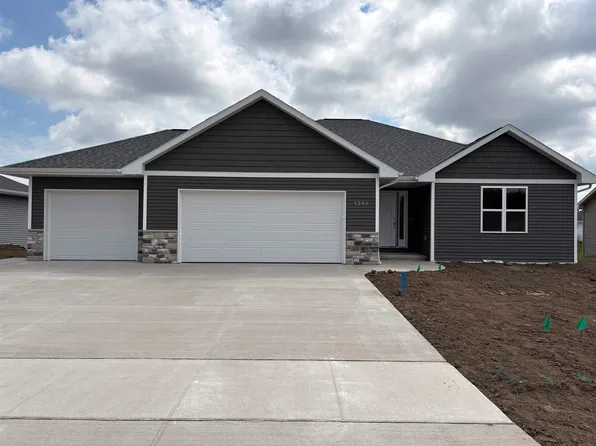 1250 Putnam Dr, Pulaski, WI 54162