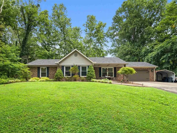 1555 Graves Ln, Maceo, KY 42355