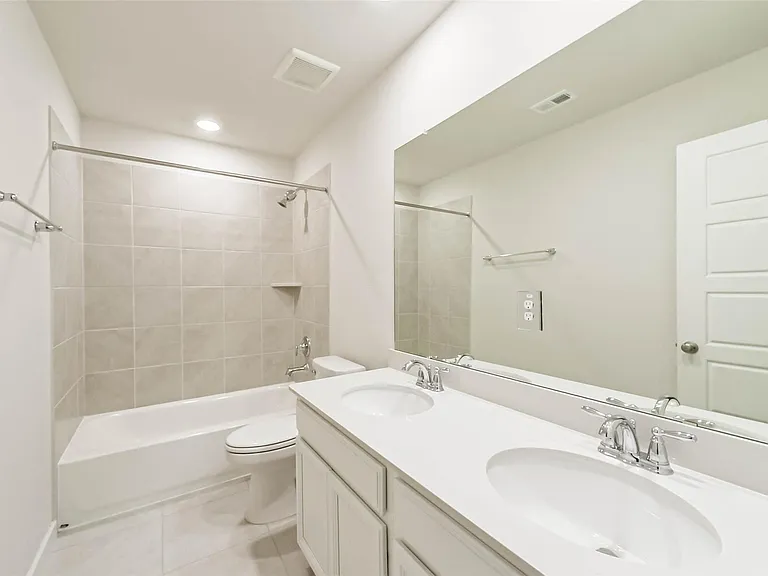 8515 Lake Groove Ln — Photo 23